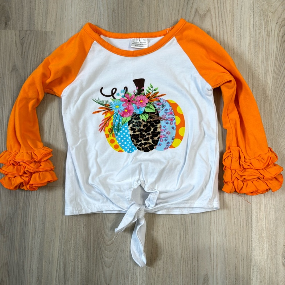 ⭐️Pumpkin/Fall Shirt - Toddler Size S (around 2T)⭐️